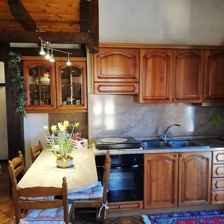 Alex'S Home Crone Luaran gambar