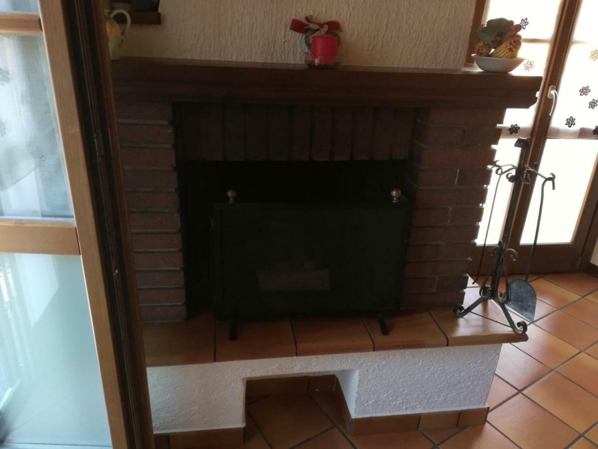Alex'S Home Crone Luaran gambar