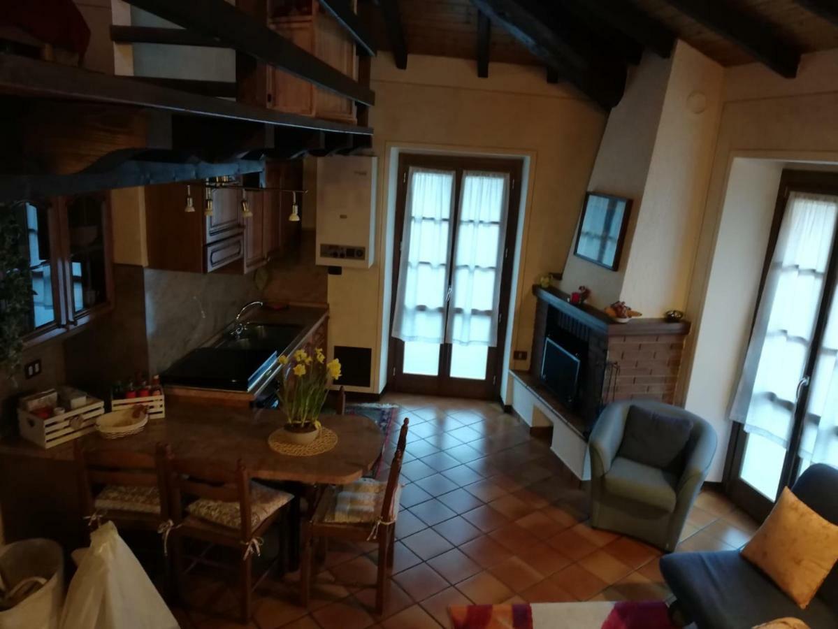 Alex'S Home Crone Luaran gambar